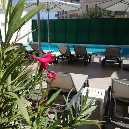 Ibis Budget Hyeres Hyères Exterior foto