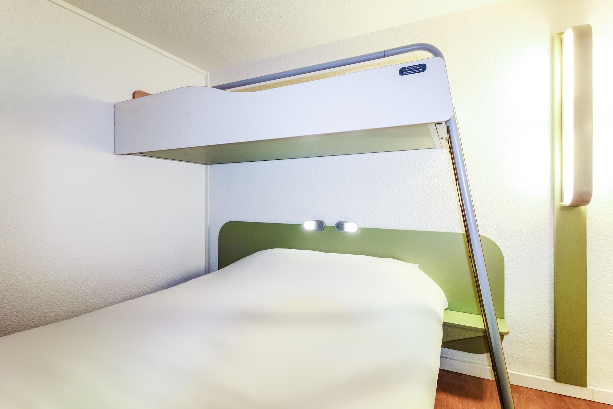 Ibis Budget Hyeres Hyères Exterior foto