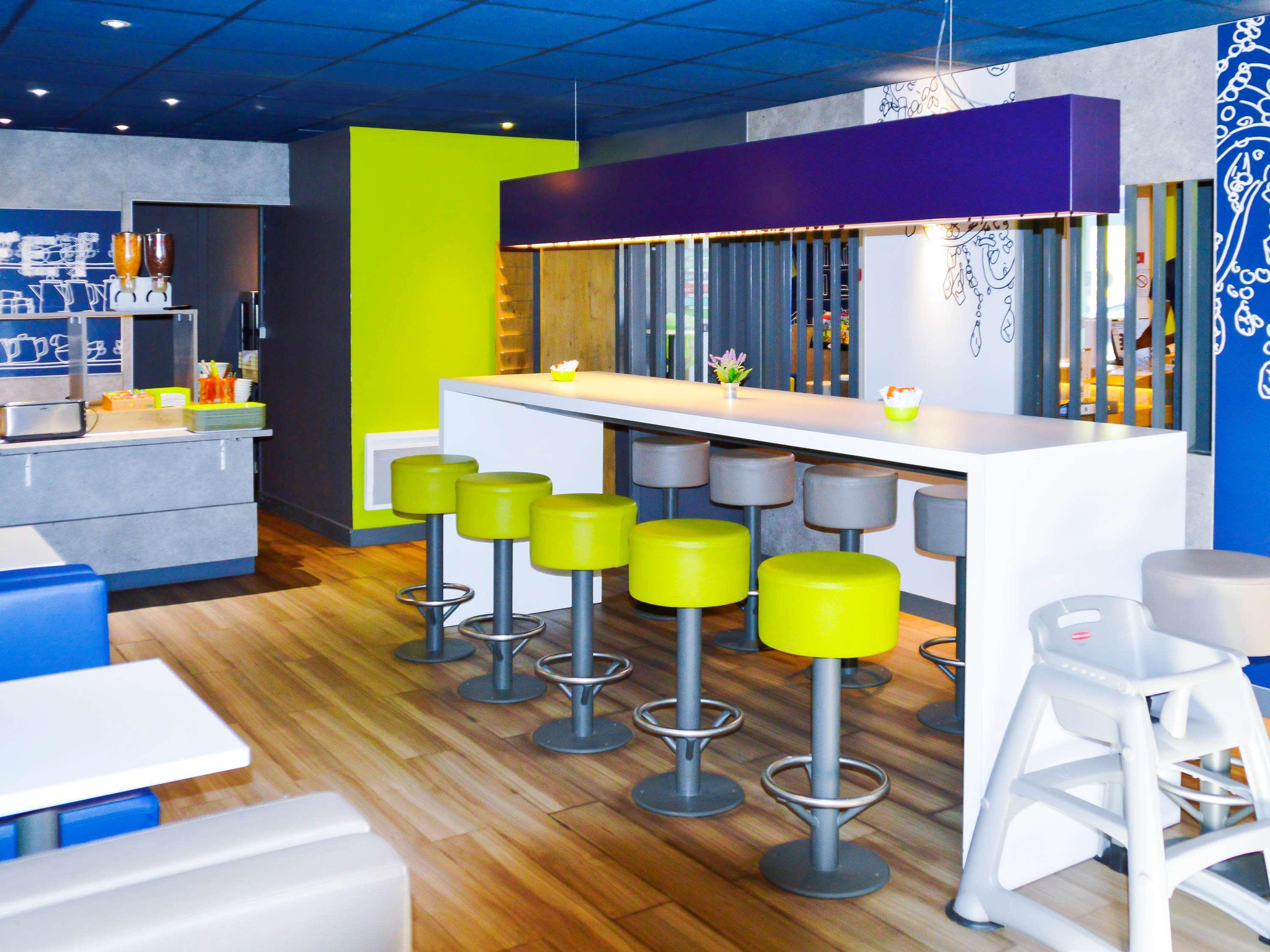 Ibis Budget Hyeres Hyères Exterior foto